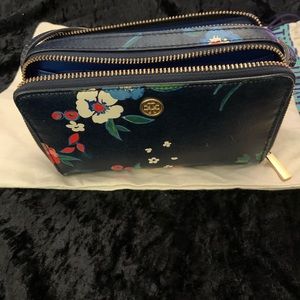 Tory Burch crossover